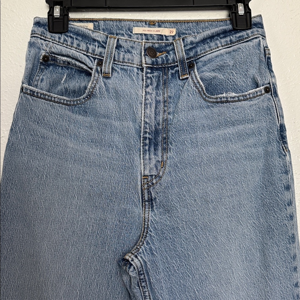Levi’s 70’s High Rise Flare Jeans - Picture 2 of 8